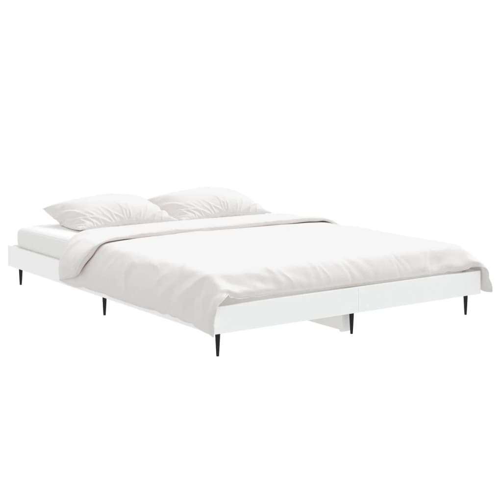 Sengeramme hvit 135x190 cm konstruert tre