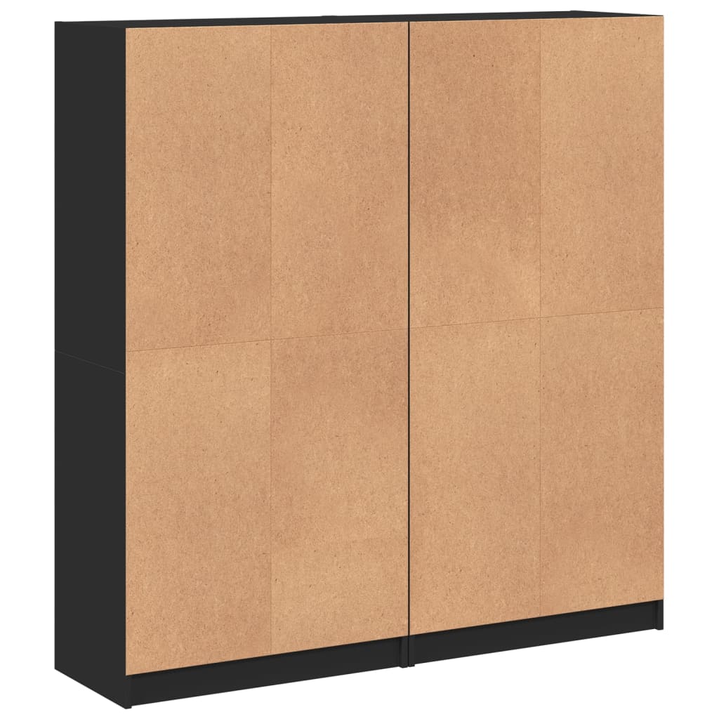 Bokhylle med dører svart 136x37x142 cm konstruert tre