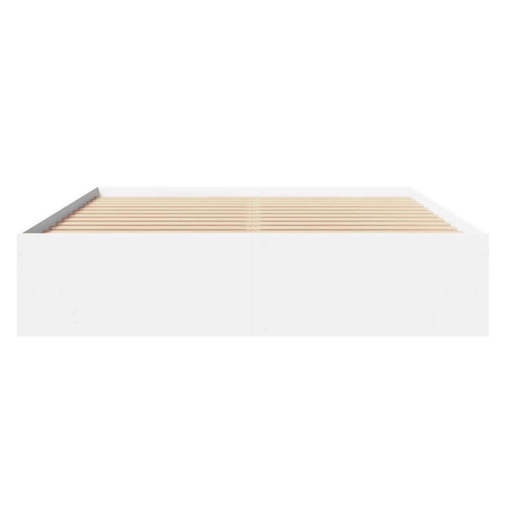 Sengeramme hvit 150x200 cm konstruert tre