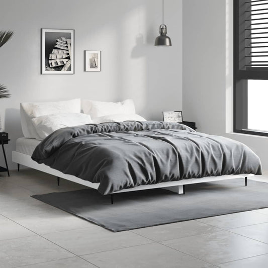 Sengeramme hvit 140x190 cm konstruert tre