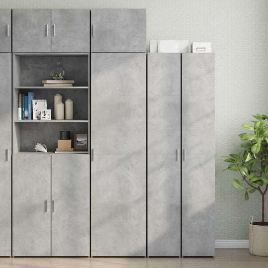 Smalt oppbevaringsskap betonggrå 50x42,5x225 cm konstruert tre
